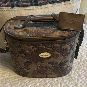 VTG Gloria Vanderbilt travel, vanity case.